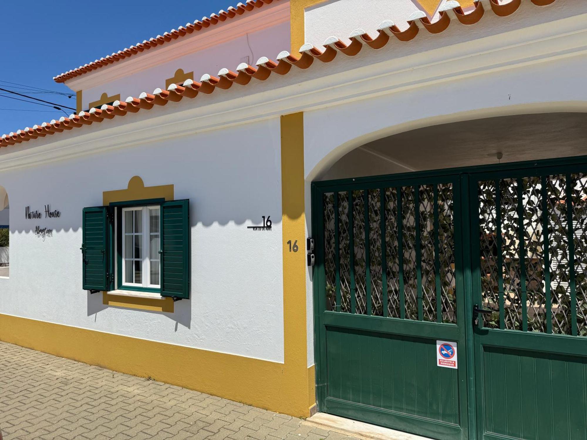 Casa De Praia T3 Em Алмограве Экстерьер фото